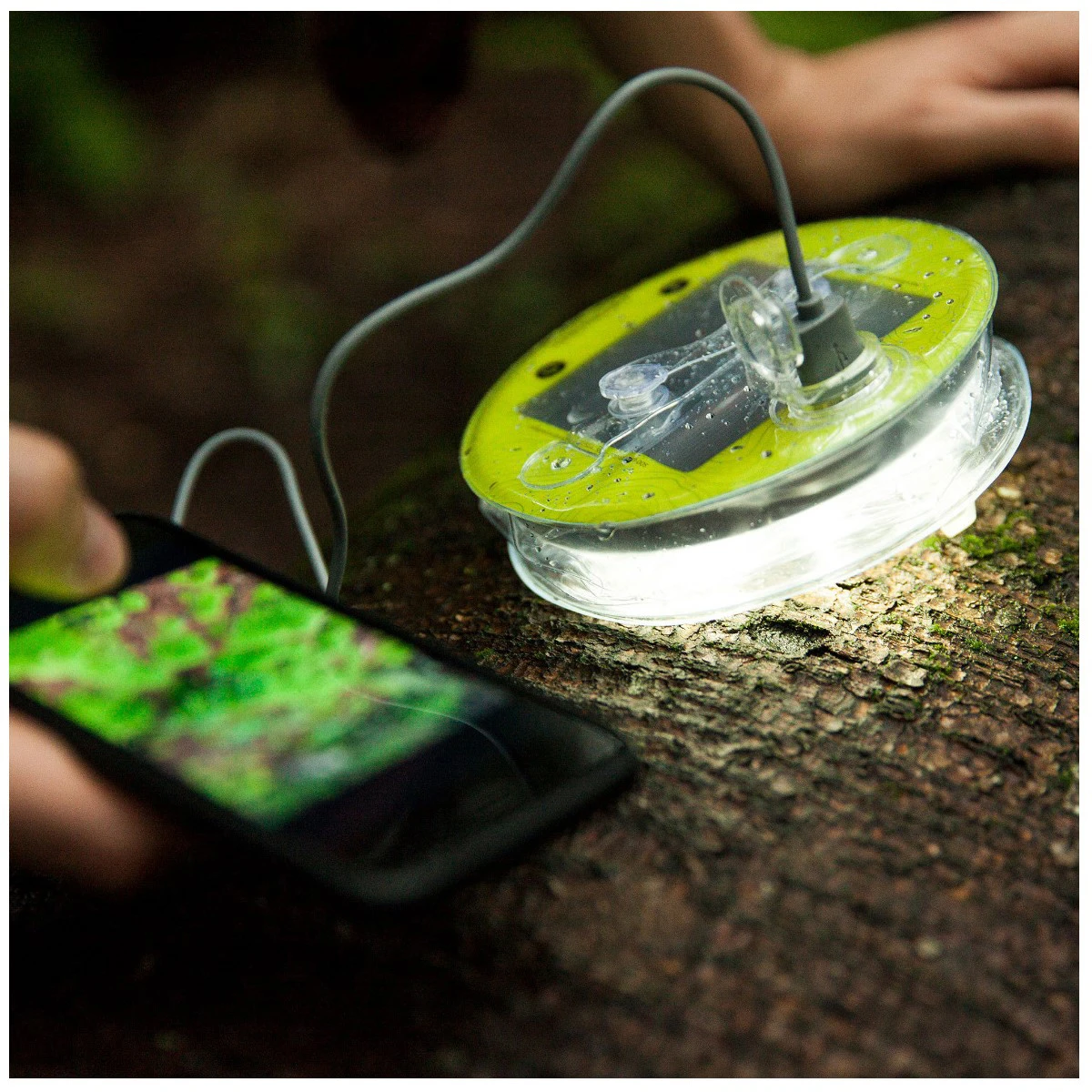 MPOWERD LUCI PRO OUTDOOR 2.0 + MOBILE CHARGING (1423) 6 MPOWERD LUCI PRO OUTDOOR 2.0 + MOBILE CHARGING (1423) - Image 4