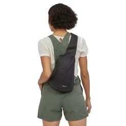 Patagonia Ultralight Black Hole Sling (49020) 10 Patagonia Ultralight Black Hole Sling (49020) -Zhik Shop PT49020 BLK 2